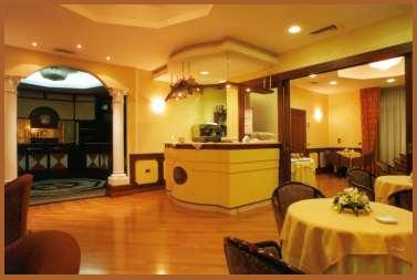 Regent - In Pieno Centro Hotel 4*
